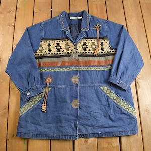 Vintage 1990s Aztec Western Denim Jean Jacket / Vintage Denim / Streetwear / Vintage Fall Outerwear / Fall Jacket /Patchwork