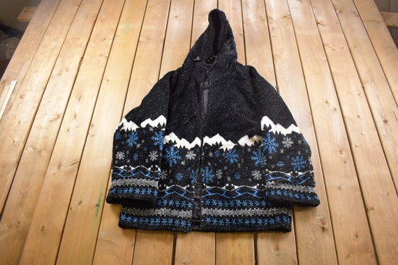 Vintage 1990s Snowcapped Mountains Winter Themed All Over