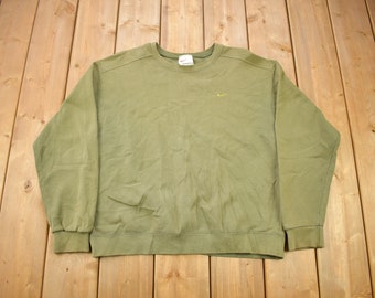 nike sweatshirt green vintage