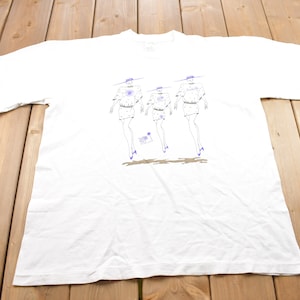 Vintage 1990s California Style Graphic T Shirt / Vintage T Shirt / Streetwear / Rare Vintage / Single Stitch / Unisex Vintage