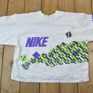 Vintage 1980s Nike Neon Graphic T-Shirt / Swoosh / Grey Tag / Nike Vintage / Nike Block Letters / Nike Check / 80s Nike / Nike Crop