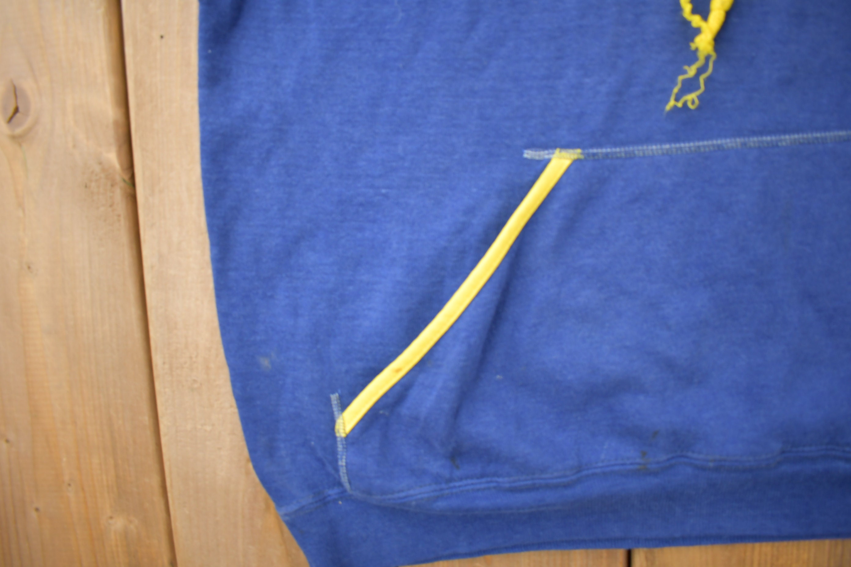 Vintage 1970s Blank Raglan Hoodie / Raglan Sweater / Made in USA 