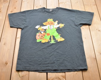 Vintage 1990s Halloween Vogelscheuche T-Shirt grafisch / Streetwear / Fruit of the Loom / Single Stitch / Made In USA / 90s Graphic Tee
