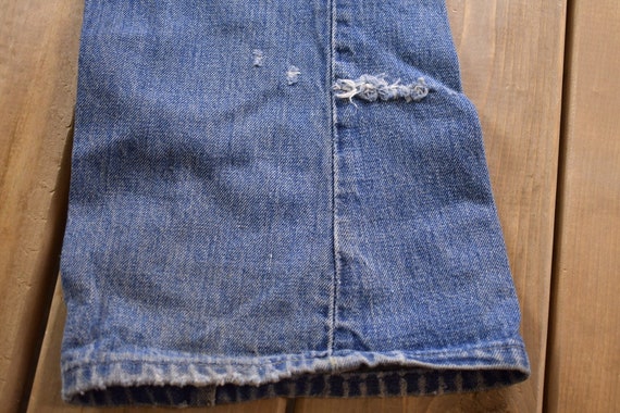 Vintage 1970s Distressed Lee Bell Bottom Jeans Si… - image 5