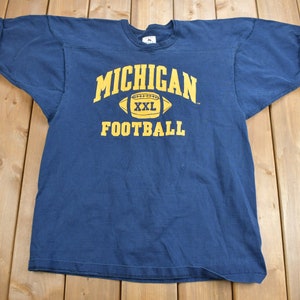 Vintage 1990s University of Michigan Wolverines Collegiate T-Shirt / NCAA Tee / Americana / Sportswear / Heavy Weight / Made In USA