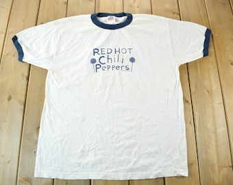 当時モノ 【RED HOT CHILI PEPPERS】2002 TOUR T Vintage 2002 Red Hot Chili Peppers Tour Band T-shirt / Y2K Band
