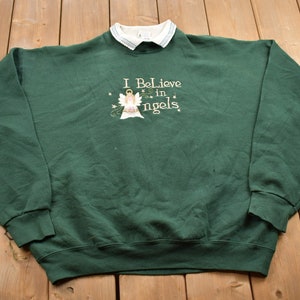 Vintage 1990s I Believe In Angels Crewneck Sweater / 90s Crewneck / Grandma Sweater / Streetwear / Made In USA / Angel Theme