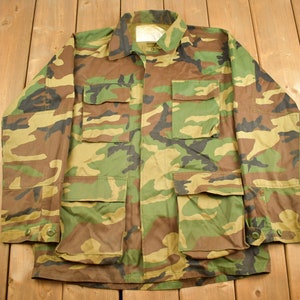 Vintage 1990s US Army Woodland Camo Military Field Jacket / US Army Green / Vintage Army / Militaria / Army Jacket /