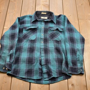 Vintage 1980s Northwest Territories Plaid Button Up Shirt / 1980s Button Up / Vintage Flannel / Casual Wear / Workwear / Plaid Flannel