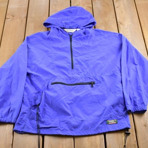Vintage 1990s LL Bean Half Zip Windbreaker Jacket  Athletic Spring Summer Sportswear / Streetwear / Athleisure / Made In USA