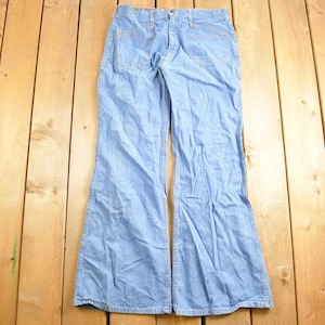 Vintage 1980s Baggy Flare Denim Jeans Size 33 x 31 / Family Fashions By Avon / Patch Pockets / Flare Jeans / American Vintage / 80s denim /