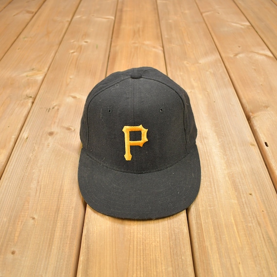 Vintage 1990s Pittsburgh Pirates New Era Wool Fitted Hat Size 7 