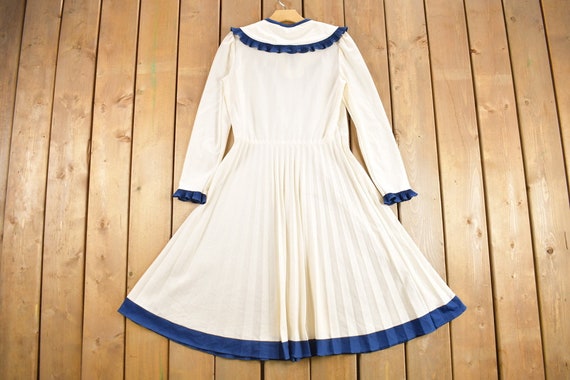 Vintage 1960s Montgomery Ward Sailor Dress / Ruff… - image 4