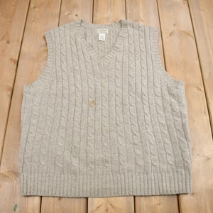 Vintage 1990s LL Bean Cable Knit Sweater Vest / Abstract Pattern / Golf / 90s LL Bean