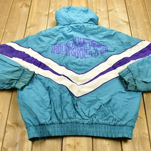 Vintage 90s Charlotte Hornets Splash Logo Athletic Puffer Jacket 