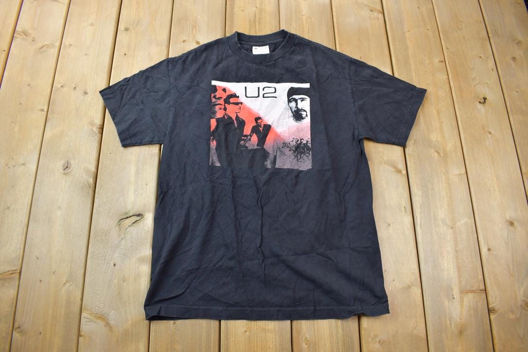 Vintage 2001 U2 Elevation Tour Band T-shirt / Vintage U2