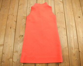 Vintage 1960s Sleeveless Orange Petite Ligue Dress / Vest / True Vintage / Retro Style / Retro Fashion / Women's