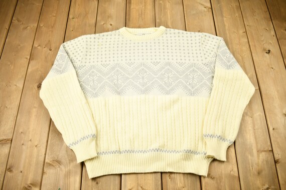 Vintage 1990s Winter Theme Knitted Crewneck Sweat… - image 1