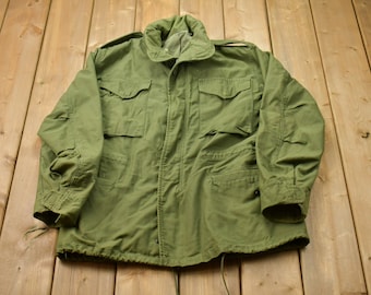 Vintage 1980s Military Jacket / Button up Jacket / Army Green