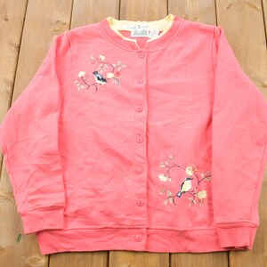 Vintage 1990s Bird Themed Embroidered Crewneck Sweater / 90s Crewneck / Grandma Sweater / Streetwear / Embroidered / Animal Theme / Floral