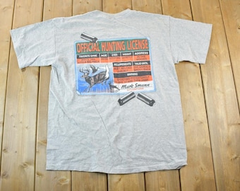 Vintage 1990s Official Hunter Graphic T-Shirt / Big Buck Single Stitch / Streetwear / Nature T-Shirt / Outdoorsman T Shirt