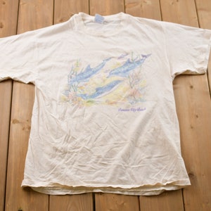 Vintage 1990s Panama City Beach T-Shirt /  80s / 90s / Streetwear Fashion / Made In USA / Vacation Tee / Travel & Tourism / Single Stitch