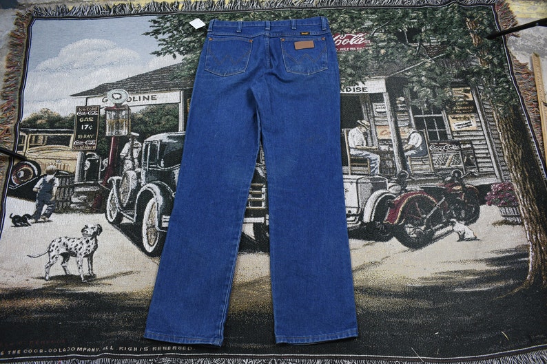 Vintage Wrangler 1980s Denim Pants Jeans Streetwear Fashion Bottoms Trousers Brand Logo Patch Retro Style