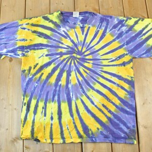 Vintage 1990s Blank Tie Dye Single Stitch T-Shirt  / 90s Vintage Souvenir Tee / Rare Vacation Tee / Summer Shirt Made In USA