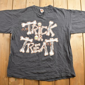 1990年代のヴィンテージ トリック・オア・トリート ルーニー・トゥーンズ カートゥーン Tシャツ / 90年代 グラフィック Tシャツ / TV プロモーション Tシャツ