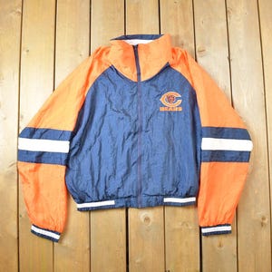 Vintage 1980s NFL Chicago Bears Embroidered Windbreaker Made In USA