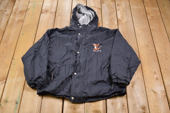 Vintage 1990s Tigger the Disney Store Embroidered Windbreaker