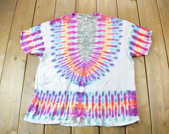 Vintage 1990s Colourful Tie Dye T-Shirt / Trippy T-Shirt / Streetwear / Psychedelic Style