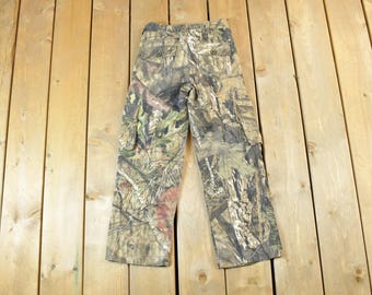 Vintage 1990s Mossy Oak Realtree Camouflage Cargo Pants Size Youth / Streetwear / Vintage Cargos / Made In