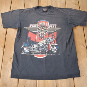 Vintage 1993 Quinlan&#39;s Harley Davidson Huntsville Canada Single Stitch Graphic T-shirt gemaakt in de VS
