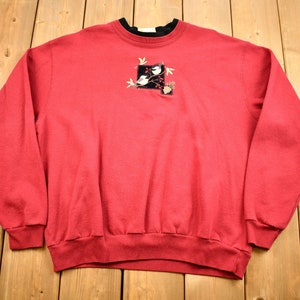 Vintage 1990s Embroidered Bird Mock Neck Sweater / Nature Sweatshirt / Animal Lover / Wilderness & Outdoor Pullover Sweatshirt