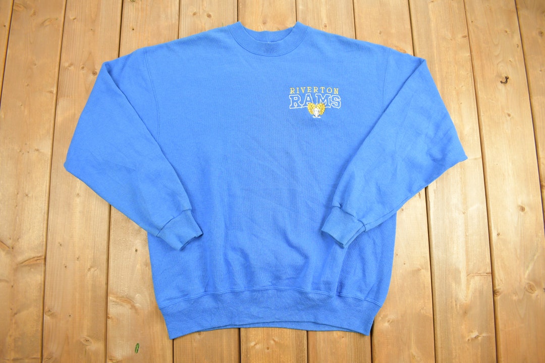Urban outfitters vintage crewneck pe outlet sweatshirt