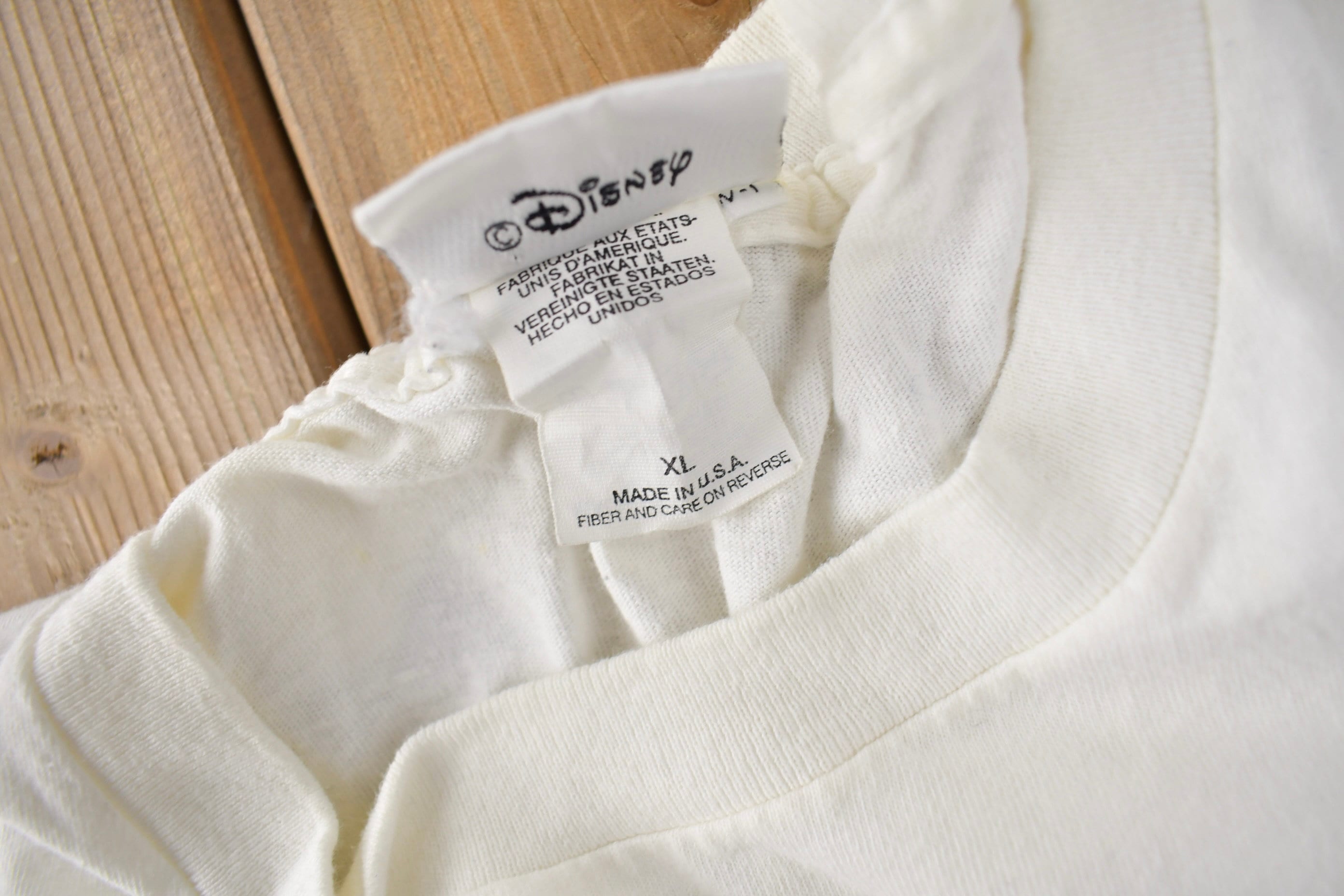 Vintage 1990s Disney Peace Love and Mickey Mouse Graphic T-shirt 