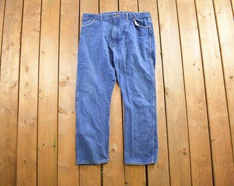 Vintage 1970s Wrangler Denim Jeans Size 42x30/ Made in USA / American Vintage / Workwear / Streetwear / Vintage Pants