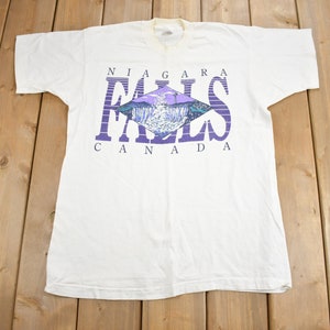 Vintage 1990s Niagara Falls Canada Souvenir T Shirt / Streetwear / Made In Canada / Vacation Tee / Travel T Shirt