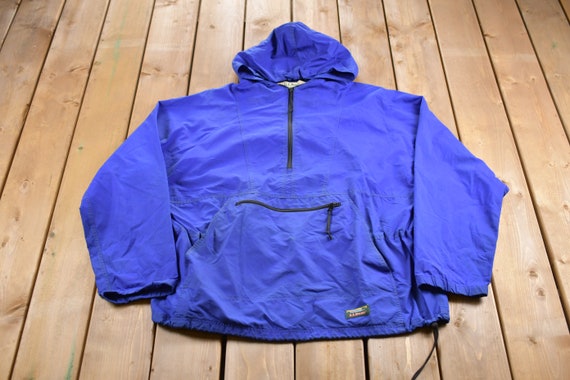 Vintage 1990s LL Bean Windbreaker Jacket / Team Logo / Athletic Spring Summer Sportswear / Streetwear / Athleisure / LL Bean Jacket