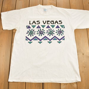 Vintage 1990s Las Vegas Souvenir T Shirt / Streetwear / Made In USA / Vacation Tee / Travel T Shirt / Single Stitch / Vegas Tee
