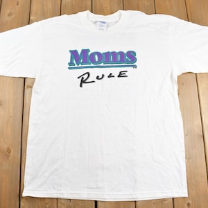 Vintage 1990s Moms Rule Graphic T Shirt / Vintage T Shirt / Streetwear / Graphic Tee / Single Stitch / Gildan Heavy Weight
