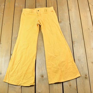 Vintage 1960s Yellow Bell Bottom Jeans / Made in USA / American Vintage / Workwear / Streetwear / Vintage Pants