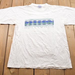 Vintage 1990s Hollywood Film Cameras Souvenir T Shirt / Streetwear / Made In USA / Single Stitch / Vacation Tee / Travel T Shirt