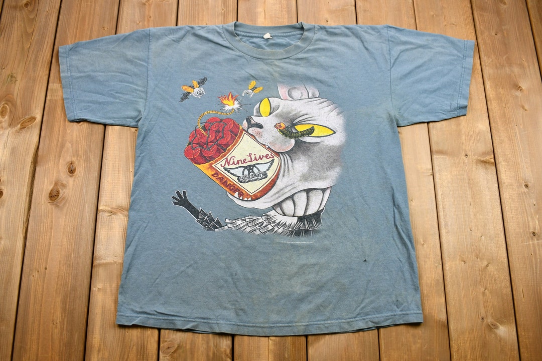 Vintage 1997 Naturally Distressed Aerosmith Nine Lives World Tour