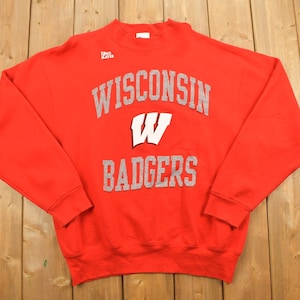 Vintage 1990s University Of Wisconsin Badgers Pro Player 90s Crewneck / NCAA / Team Sweater / Vintage Sportswear / Pullover Sweatshirt