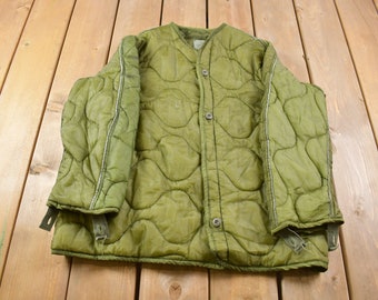 Vintage 1988 Military Jacket Lining / Button Up Jacket Liner/  Army Green / Vintage Utility Jacket / Streetwear Fashion / Army Jacket