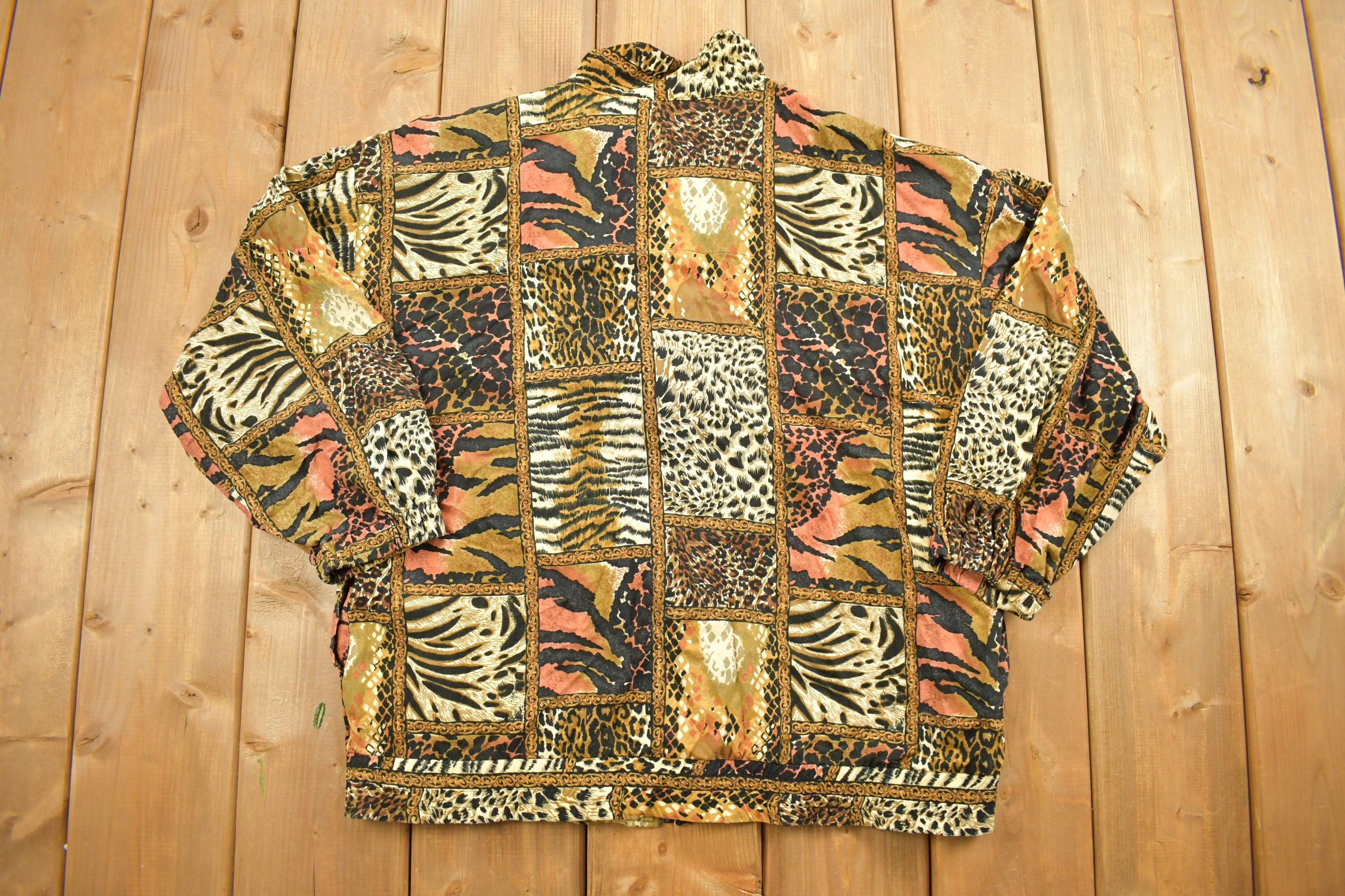 Vintage 1990s Erin London All Over Print Windbreaker Jacket / Leopard /  Athletic Spring Summer Sportswear / Streetwear / Athleisure / Active -  Jackets & Coats