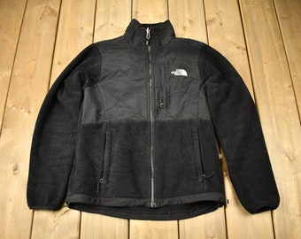 Vintage 1990s The North Face Denali Fleece Women's Sweater / Sportswear / 90s Sweater / Streetwear / Outdoorsman / Color Block / Hiking
