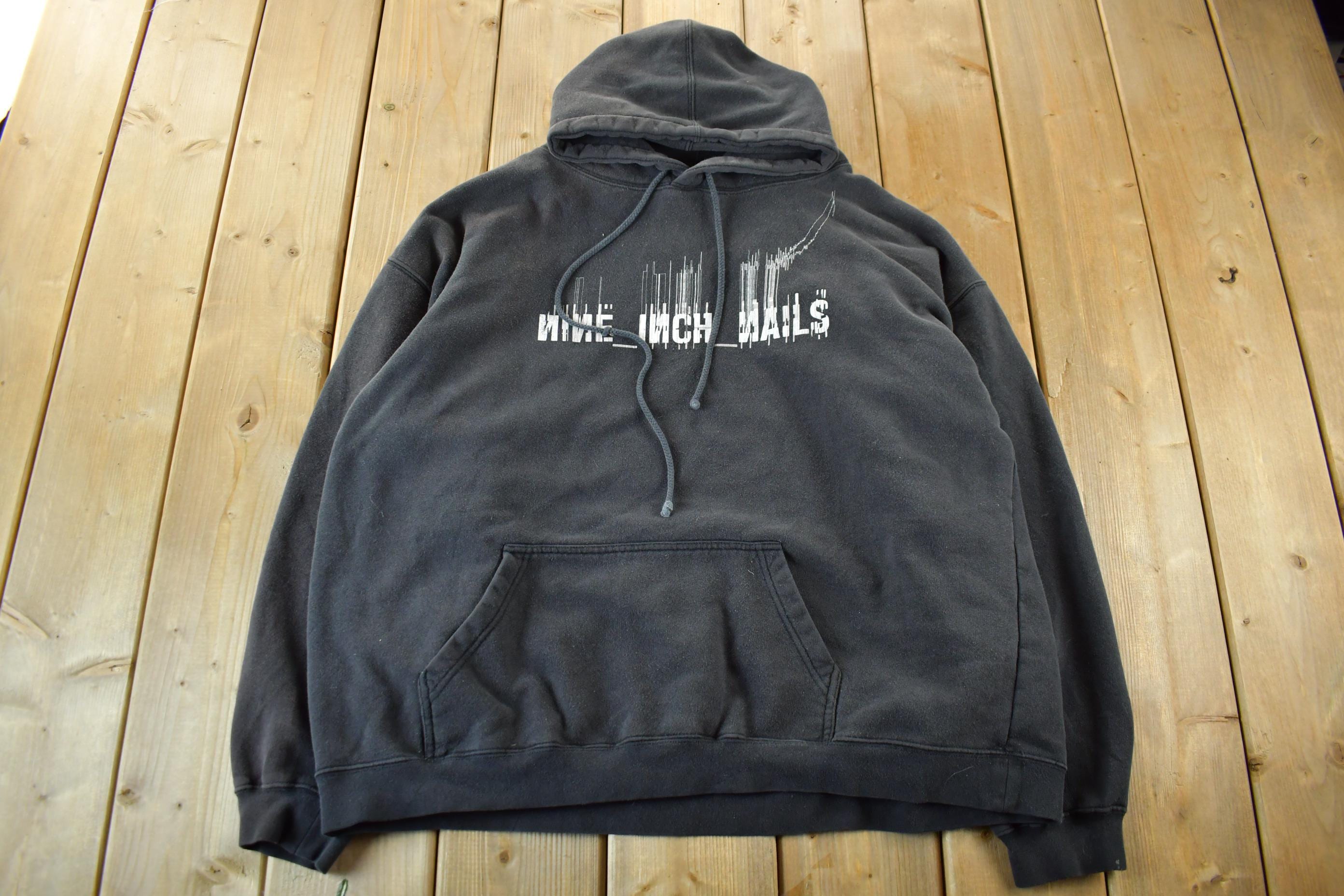 Vintage 2005 Nine Inch Nails Graphic Hoodie / Live With Teeth Tour